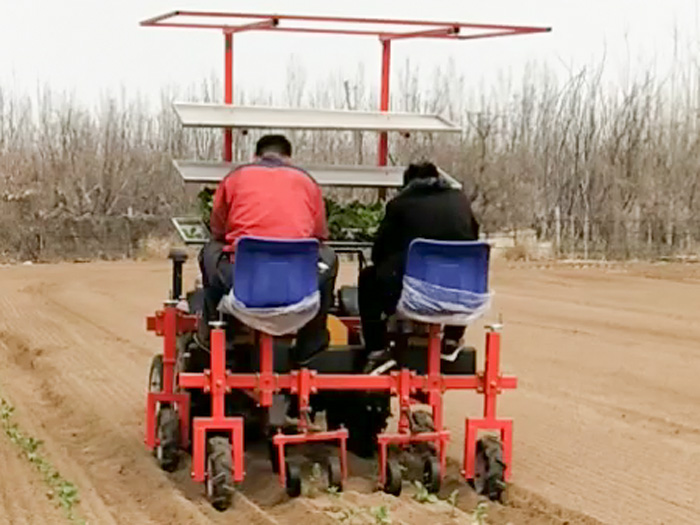 蔬菜移栽機的保養(yǎng)和特點